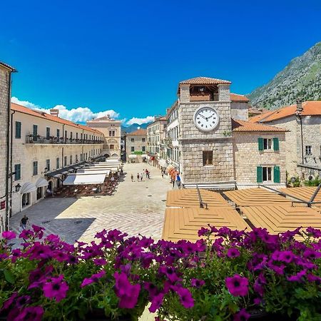 Apartments Hun Kotor Exteriér fotografie