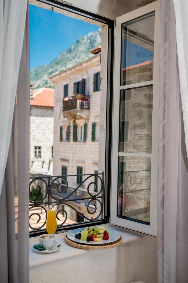 Apartments Hun Kotor Exteriér fotografie