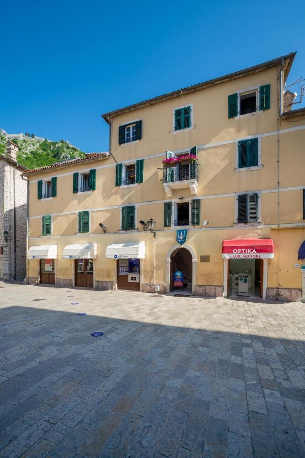 Apartments Hun Kotor Exteriér fotografie